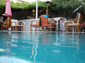 Alacati Asmalı Konak Otel