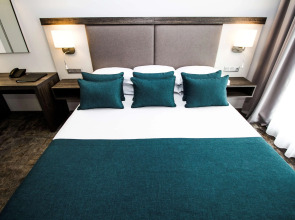 Best Western Plus Premium Inn