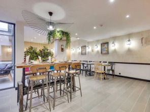 Hotel Lucien & Marinette