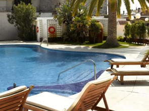 Отель Ciudad de Castelldefels