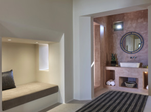 Aeon Suites - Adults Only