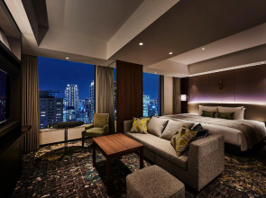 Отель The Royal Park Hotel Iconic Osaka Midosuji