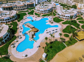 SUNRISE Alma Bay Resort