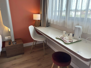 Kyriad Carcassonne - Aéroport