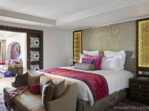 Tiara Miramar Beach Resort