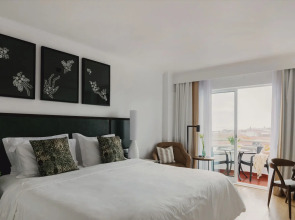 Отель Ponta Delgada