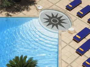 Отель Royal Olympic 