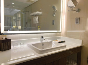 Hotel Benilde Maison De La Salle