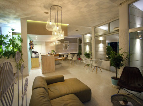 Costantiana Beach Hotel Apartments