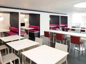 Отель Hotel Louise