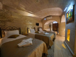 Emit Cave Hotel