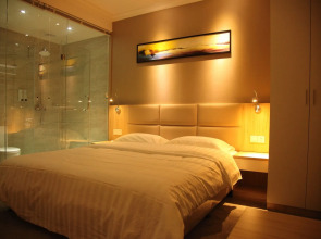 Fish Inn East Nanjing Road