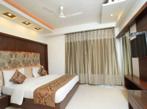 Hotel The Pearl - Newly Renovated in City Centre