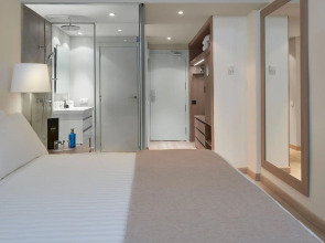 Отель Melia Calviá Beach