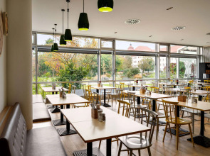 Vienna House Easy by Wyndham Günzburg