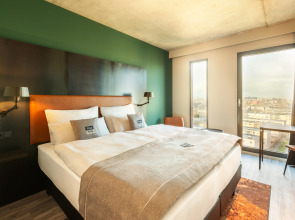 Holiday Inn - the niu, Fender Amsterdam by IHG