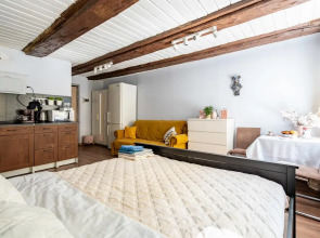 СаквояжЪ-Апарт на улице Шпалерная