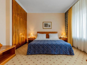 Отель «Национальный»