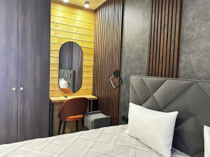 River & House (Ривер Хаус)