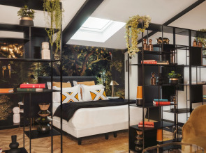 Maisons du Monde Hôtel & Suites - Marseille Vieux Port