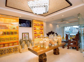 Rex Hotel and Apartment