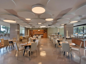 Bay View Haifa Hotel