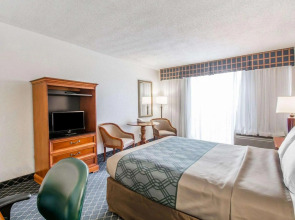 North Miami Beach Gardens Inn & Suites