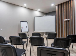 Hotel History • სასტუმრო ისტორია