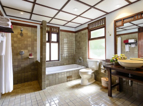 Khaolak Bhandari Resort & Spa