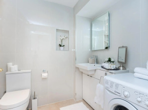 Park Lane Apartments - Clarges St