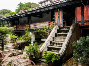 Four Sisters Homestay - Hostel