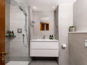 voco St David's Cardiff by IHG