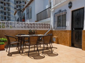 Aptos Pueblo Andaluz  Nerja