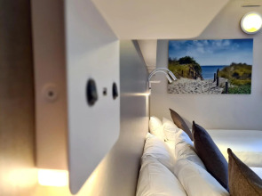 The Originals City, Hôtel Marseille Aéroport