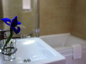 Rocca Nettuno Suites