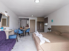 Paul Marie Hotel Apartments