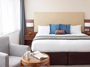 Thistle Trafalgar Square Hotel