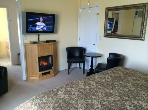 Acker Vacation Homes & Suites