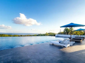 Surya Melasti Beach Villa