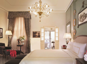 Отель Four Seasons Hotel Firenze