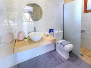 Jonathan City Apartments