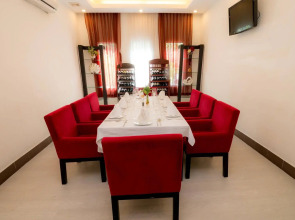 Orussey One Boutique