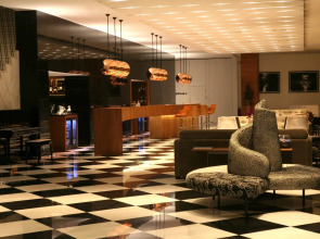 Aquila Atlantis Hotel