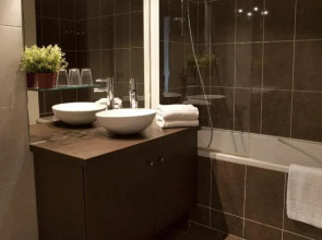 Villa Bellagio Apartments