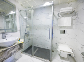 Parmada Hotel Old City