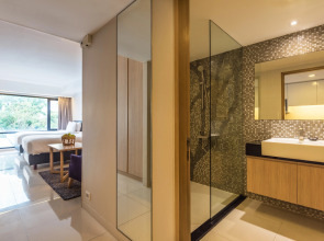 Отель Maitria Sukhumvit 18 Bangkok – A Chatrium Collection