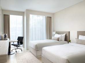 The Stones - Legian, Bali - Marriott Autograph Collection Hotel