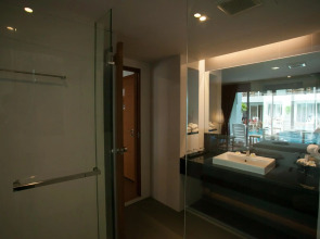 Phi Phi Harbour View Hotel