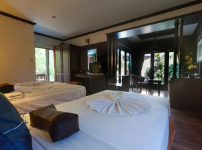 Phangan Paragon Resort & Spa