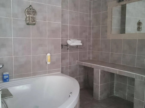 Hôtel Martigues Le 5